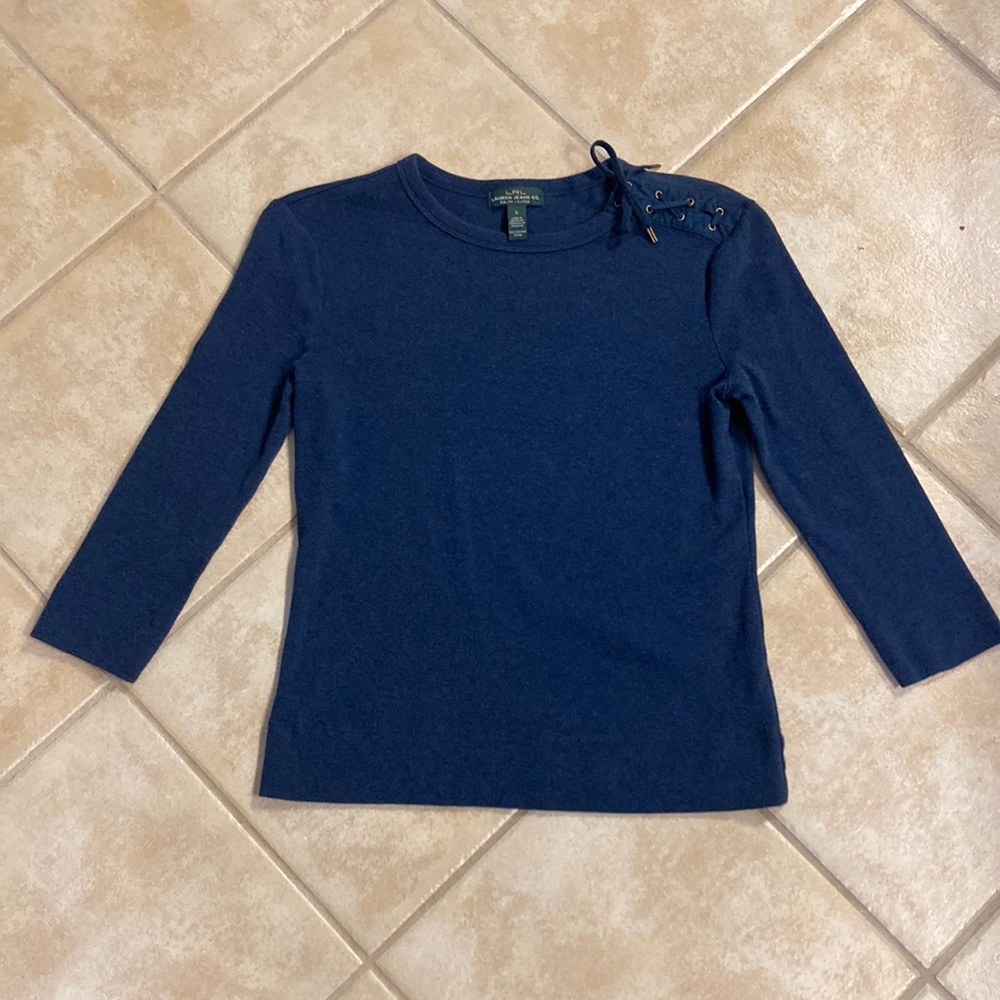 EUC Lauren Jeans Co. 3/4 blue T-shirt
